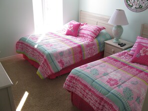 Guest Bedroom - House Of The Sun #413GF (Sarasota)