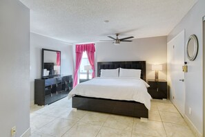 Room - House Of The Sun #512GF (Sarasota)