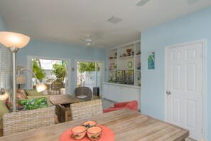 Dining - Location, Beauty & Comfort @ Truman Annex (Key West)