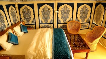 1 chambre, literie de qualité supérieure, décoration personnalisée