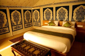 1 habitación, ropa de cama de alta calidad y decoración personalizada