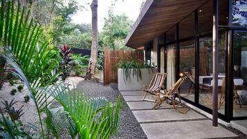 Room, Multiple Beds, Refrigerator, Garden View (Coqui) | Terrace/patio