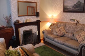 Smart TV, fireplace - Stylish 3 bed house in the heart of the city (Leicester)