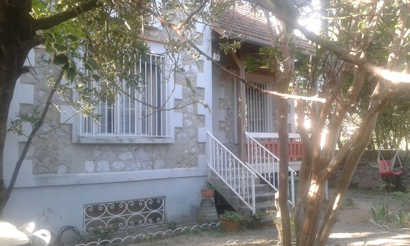 Exterior - charming villa in the heart of the eastern pyrenees (Saint-Paul-de-Fenouillet)