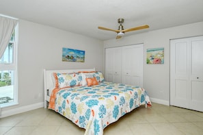 Room - Bright & Comfortable Gulf-Side Retreat (Sarasota)