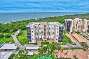 Exterior - Affordable First Floor Condo - Walk to the Beach (Naples)