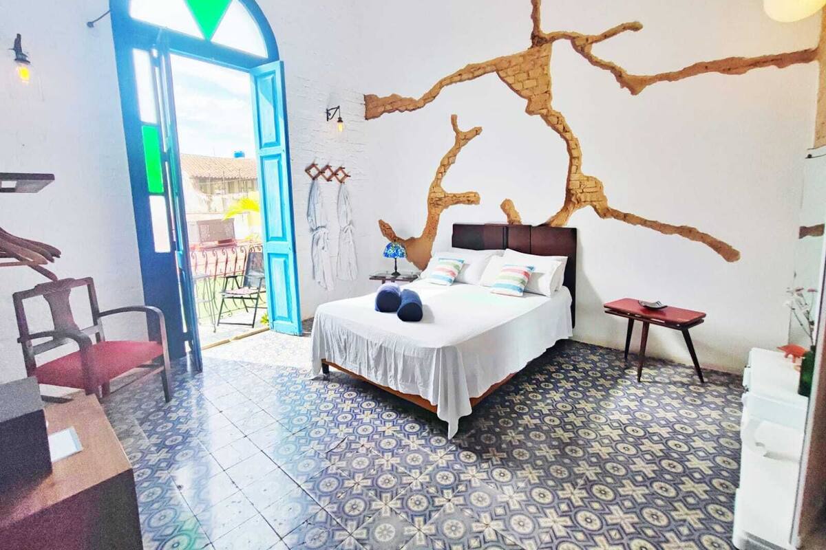 Design-Apartment, Stadtblick | Blick auf die Strasse