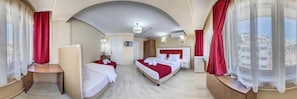 Hypo-allergenic bedding, minibar, laptop workspace, free WiFi - Cihangir Palace (Istanbul)