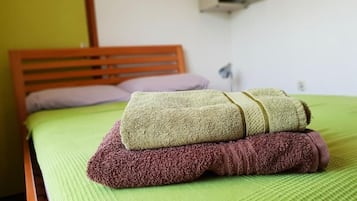 1 bedroom, in-room safe, laptop workspace, soundproofing