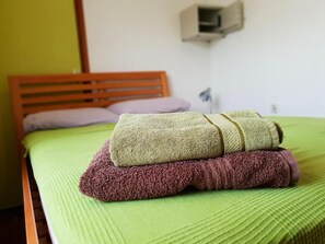 1 bedroom, in-room safe, laptop workspace, soundproofing