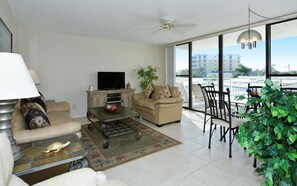 209 LVR - House Of The Sun #209GS (Sarasota)