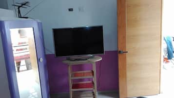 3 chambres, bureau, fer et planche Ă repasser, Wi-Fi gratuit