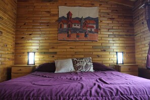 Cabaña familiar, 3 habitaciones, balcón, vista a la montaña | Decoración personalizada y muebles diferentes 