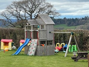 Children’s area - Visit Wales 4 Star, rural bungalow - Sauna, jacuzzi, play area and Free Wi-fi  (Pontypool near Usk, Panteg)