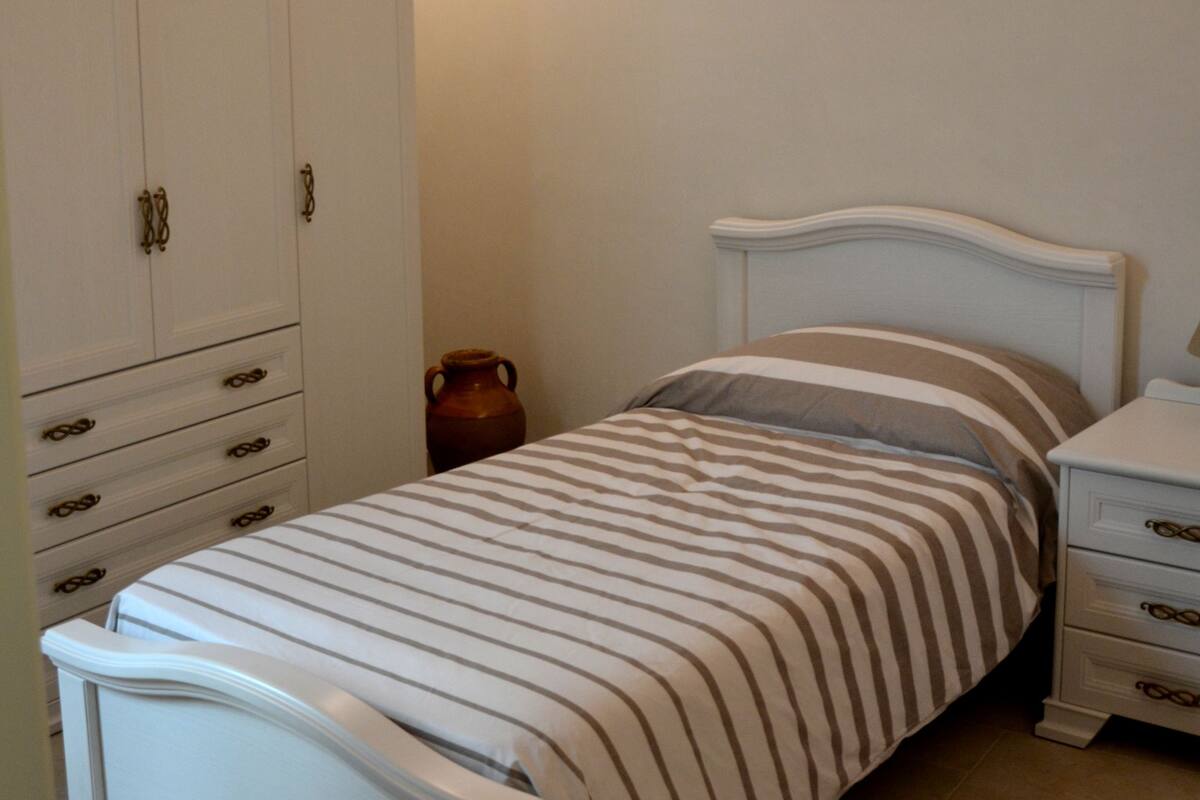 Individually furnished, desk, rollaway beds, free WiFi