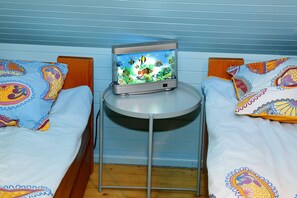 1 bedroom, WiFi - NIA Chalet, completly renovated wooden Chalet for up to 6 people (Brežice)