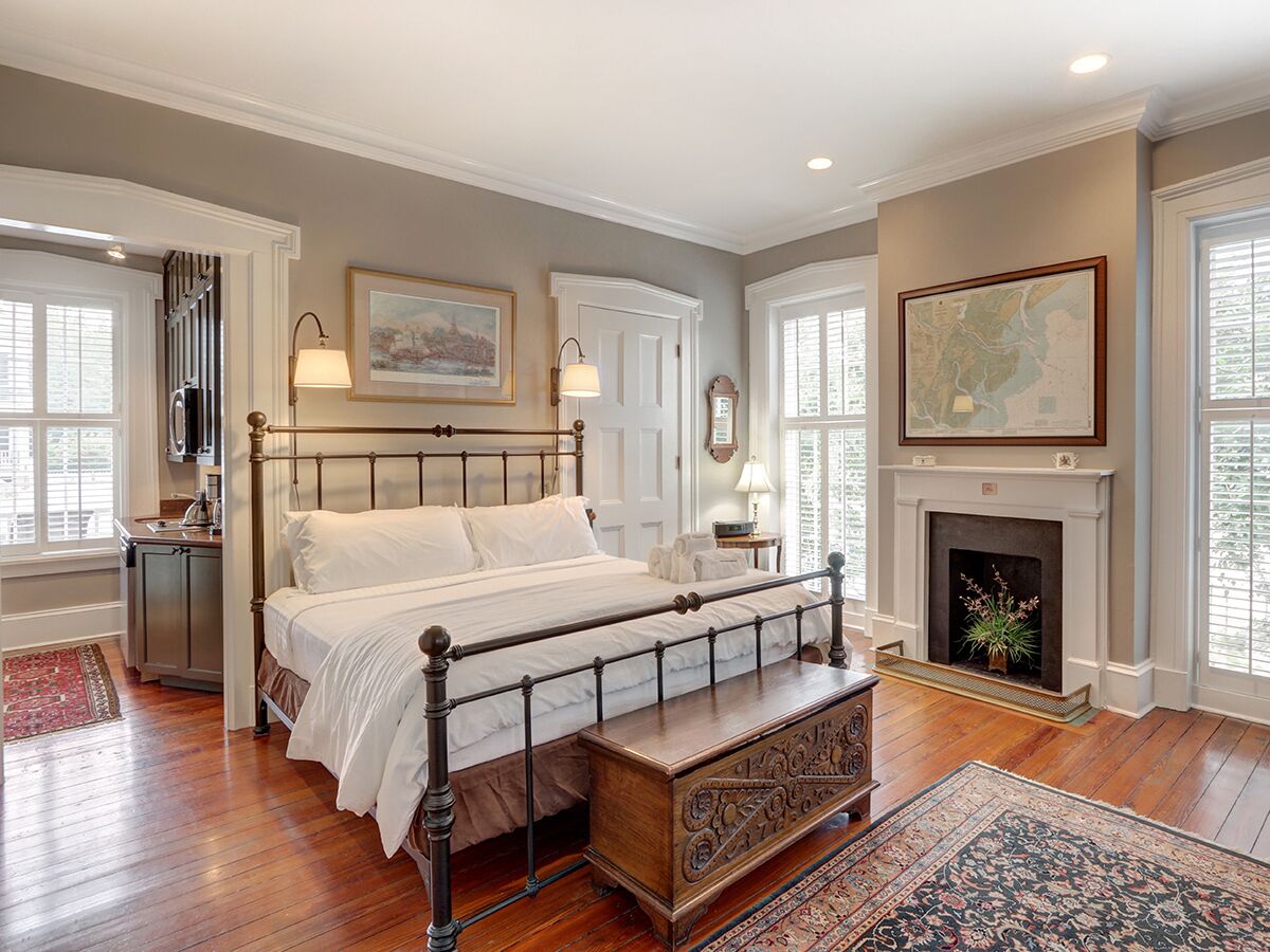 1 chambre, bureau, fer et planche à repasser, Wi-Fi gratuit