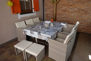 Outdoor dining - Loti House, complety renovated house for 6 people (Brežice)