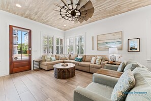 テレビ、テレビゲーム機、Hulu、ストリーミングサービス