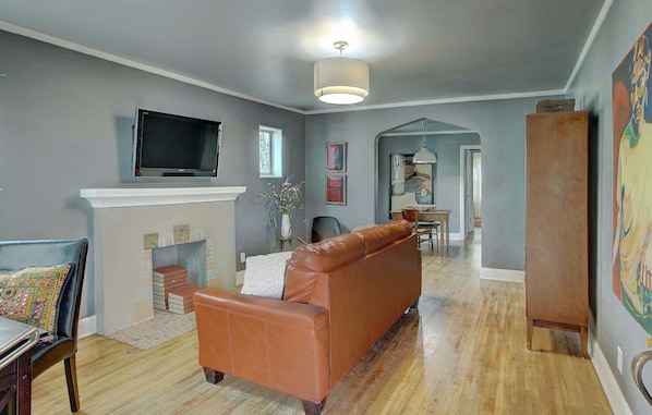 TV, DVD player, books