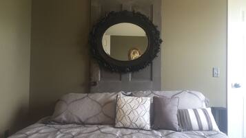 3 chambres, fer et planche Ă repasser, accĂšs Internet, draps fournis