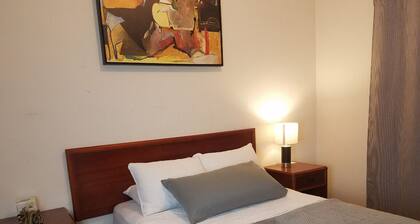 Privatzimmer in der Nähe des US-Konsulats