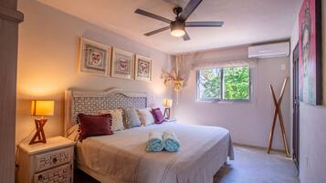 3 slaapkamers, een bureau, wifi, beddengoed