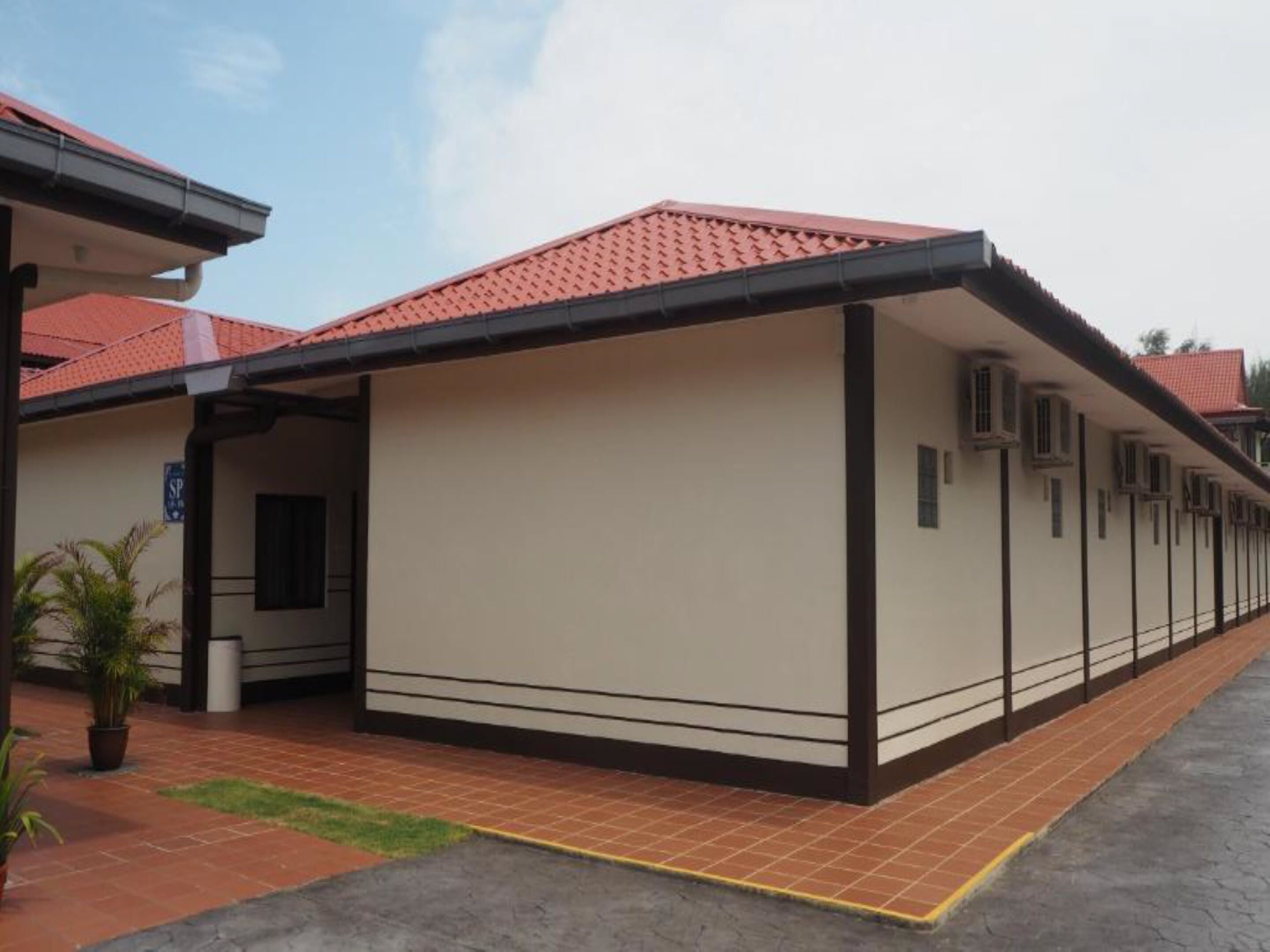 standard king | in-room safe, desk, blackout curtains, soundproofing