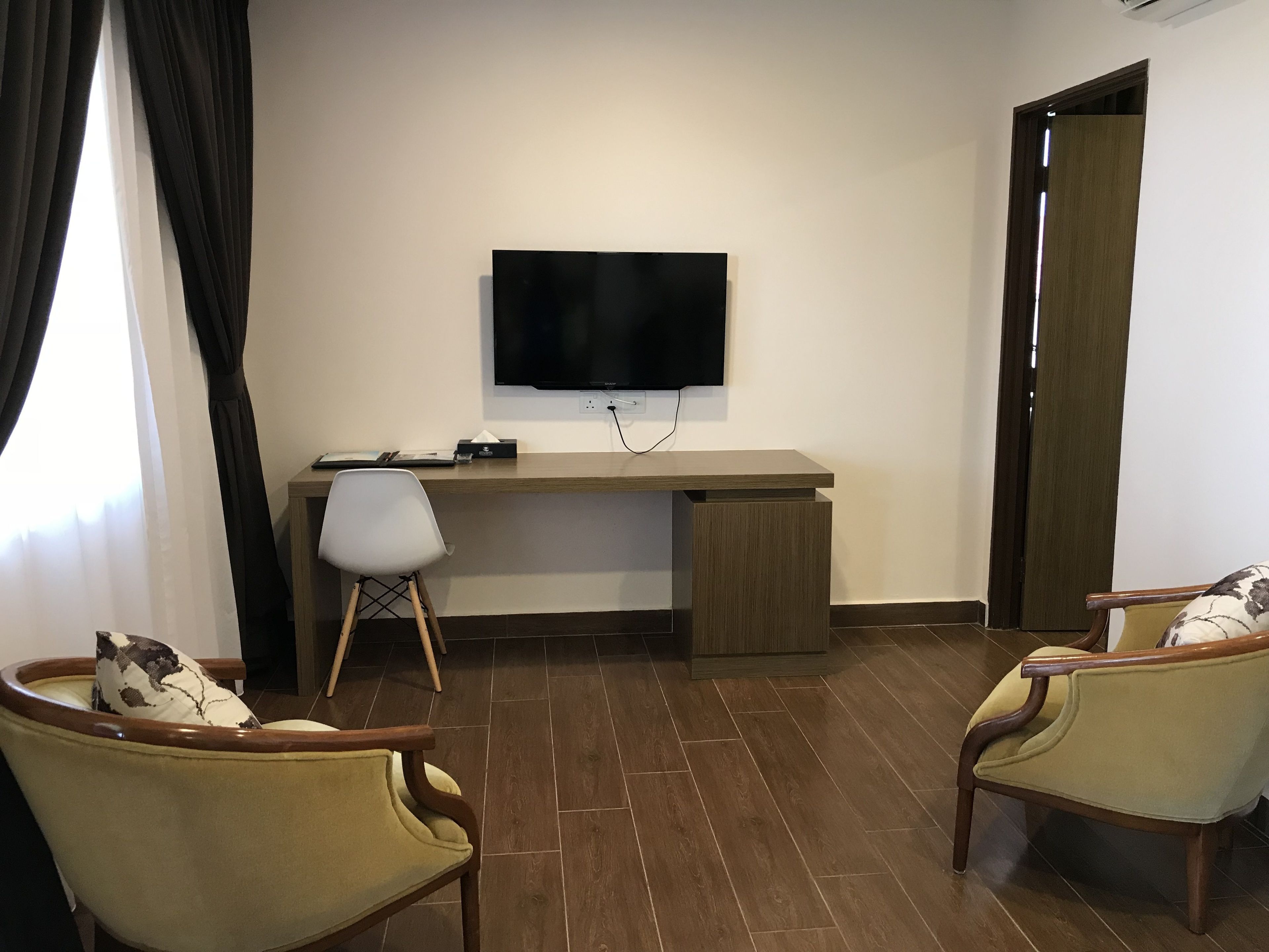 two bedroom suite | in-room safe, desk, blackout curtains, soundproofing