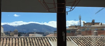 I ❤️ Attic center. Penthouse.