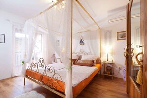 Room - Holiday apartment with air conditioning, shared pool (Medulin)