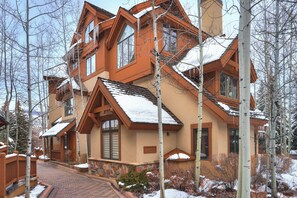 Exterior - Luxury 3 Bedroom Townhome - Walk to Chairlift! by RedAwning (Beaver Creek)