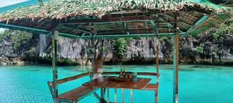 Paolyn Floating House Restaurant
