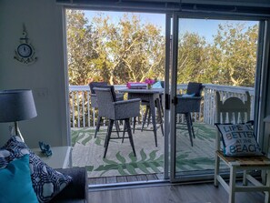 Interior - Ocean Dunes Condo - Top Floor - Elevator - GREAT Amenities (Kure Beach)