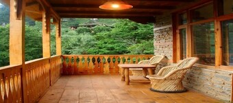 Unit 3 Himalayan Sisters Bed & Breakfast