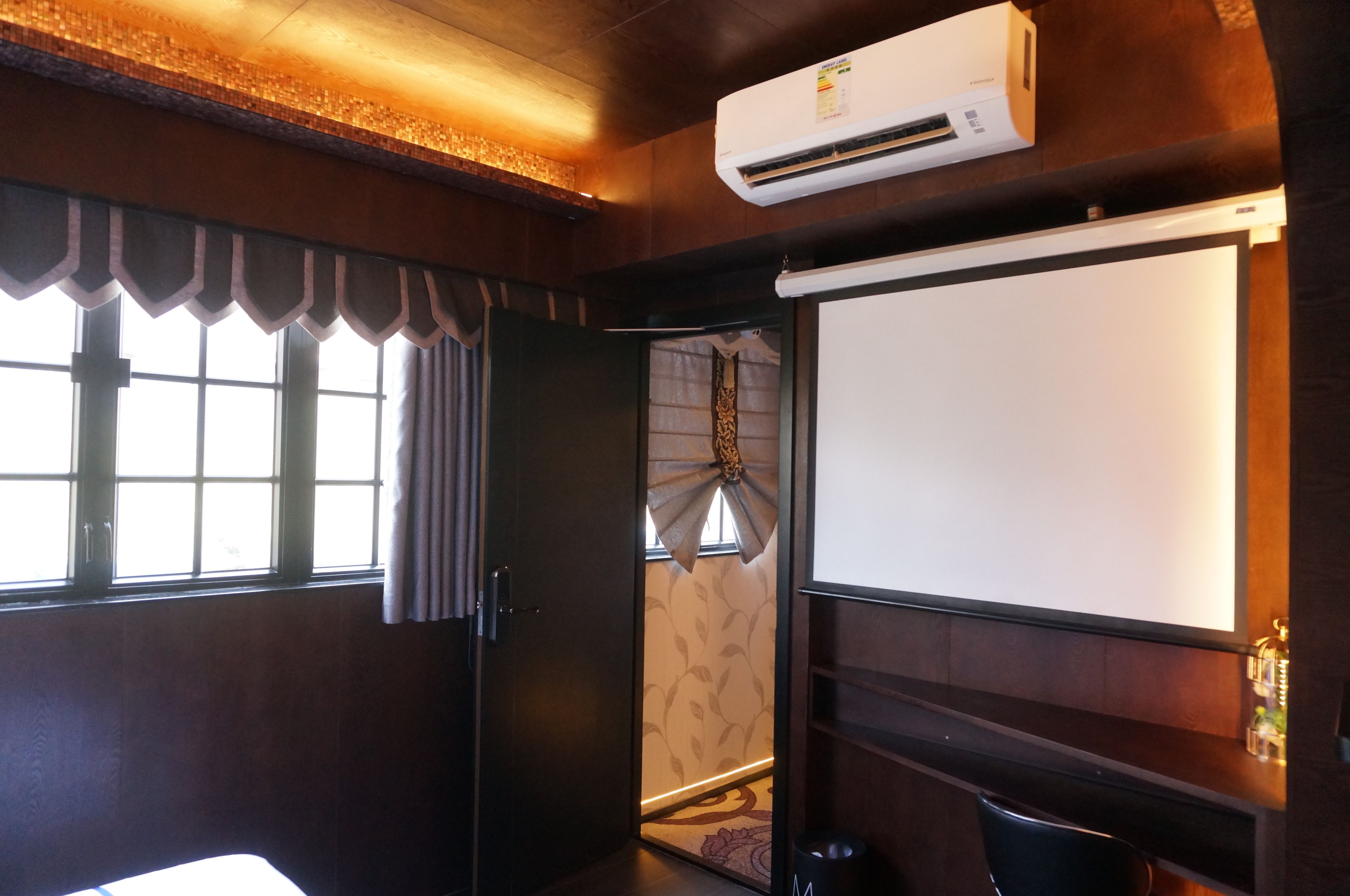 Photo - Star City Hotel