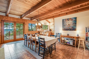 Dining - Waterfront home with private deck, WiFi, W/D & spectacular views (Orcas)