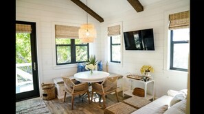 Smart TV - Peaceful Easy Living, -- just 3 blocks to the beach and a short walk to Seaside. (Santa Rosa Beach)