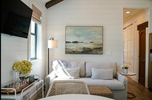 Smart TV - Peaceful Easy Living, -- just 3 blocks to the beach and a short walk to Seaside. (Santa Rosa Beach)