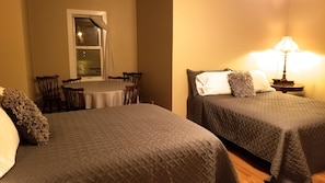 3 habitaciones, tabla de planchar con plancha y wifi gratis