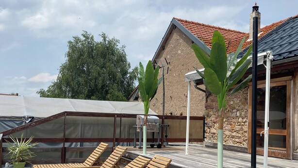 Terrace/patio - Belle Epoque Trailer of Saint-Pardoux 63440 2 places (Saint-Pardoux)
