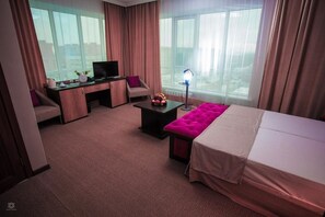 Comfort Room | Blackout curtains, soundproofing, iron/ironing board, rollaway beds - KEL inn (Astana)