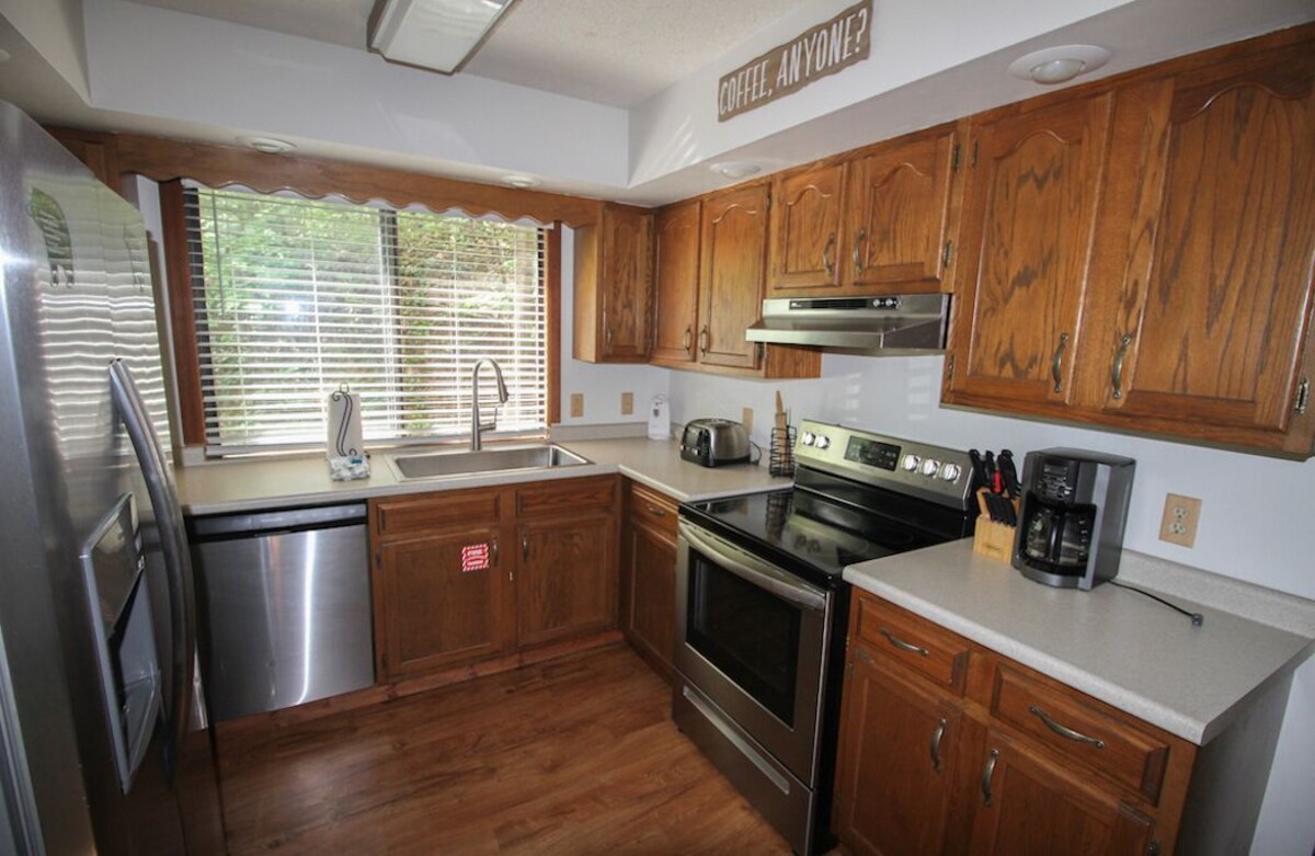 Photo 31 of Amazing view! Pickleball, golf course, 3 pools, tennis. Minutes to town.