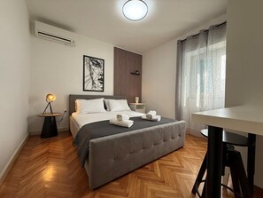 2 bedrooms, WiFi - Holiday apartment with pool and sun loungers (Pula)