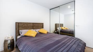 Design Apartment, City View | 1 bedroom, individually decorated, individually furnished