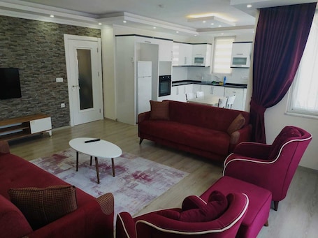 Televisión LED 32 pulgadas con canales de televisión vía satélite. Kaya House Daily Flat