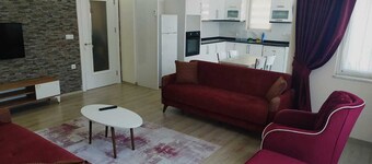 Kaya House Daily Flat