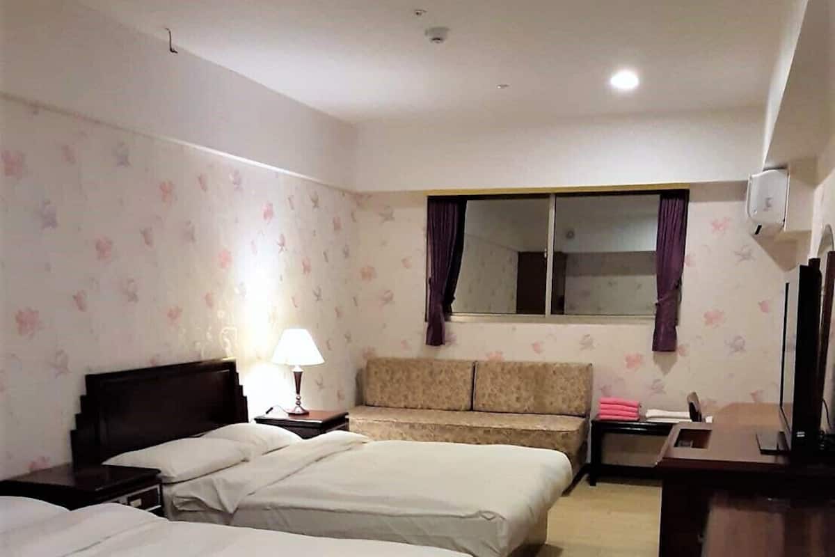 Romantic Quadruple Room, 2 Double Beds