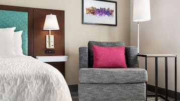 Premium bedding, in-room safe, desk, blackout drapes