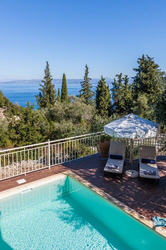 Villa Elia with Private Pool